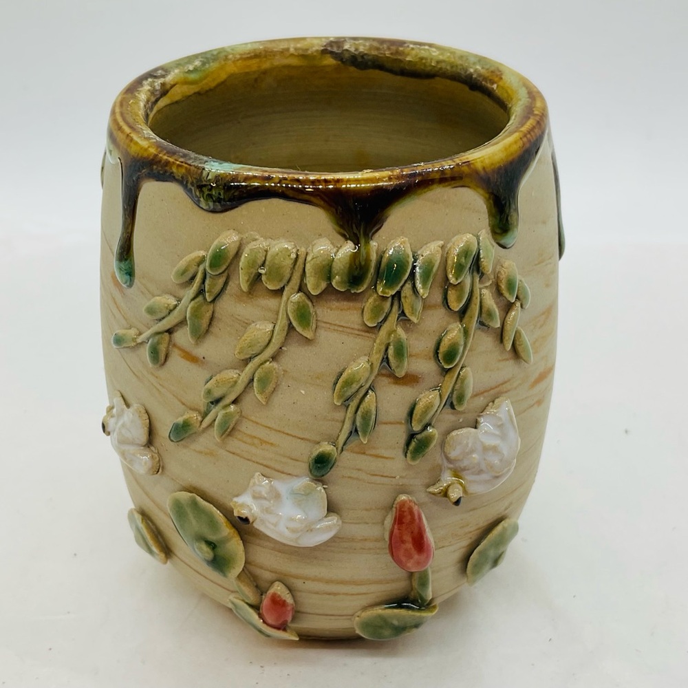 Hand Made VTG Studio Art Pottery Signed Vase With Applied Flower& Birds 4” Tall